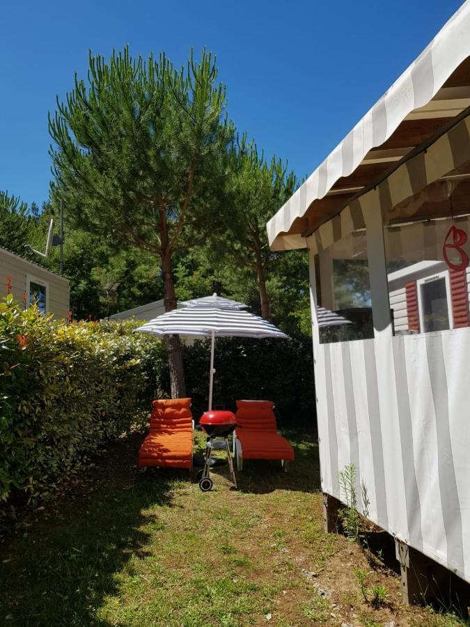 4 Star Village Cozy Chalet Near Beach Saint-Brevin-les-Pins Eksteriør billede